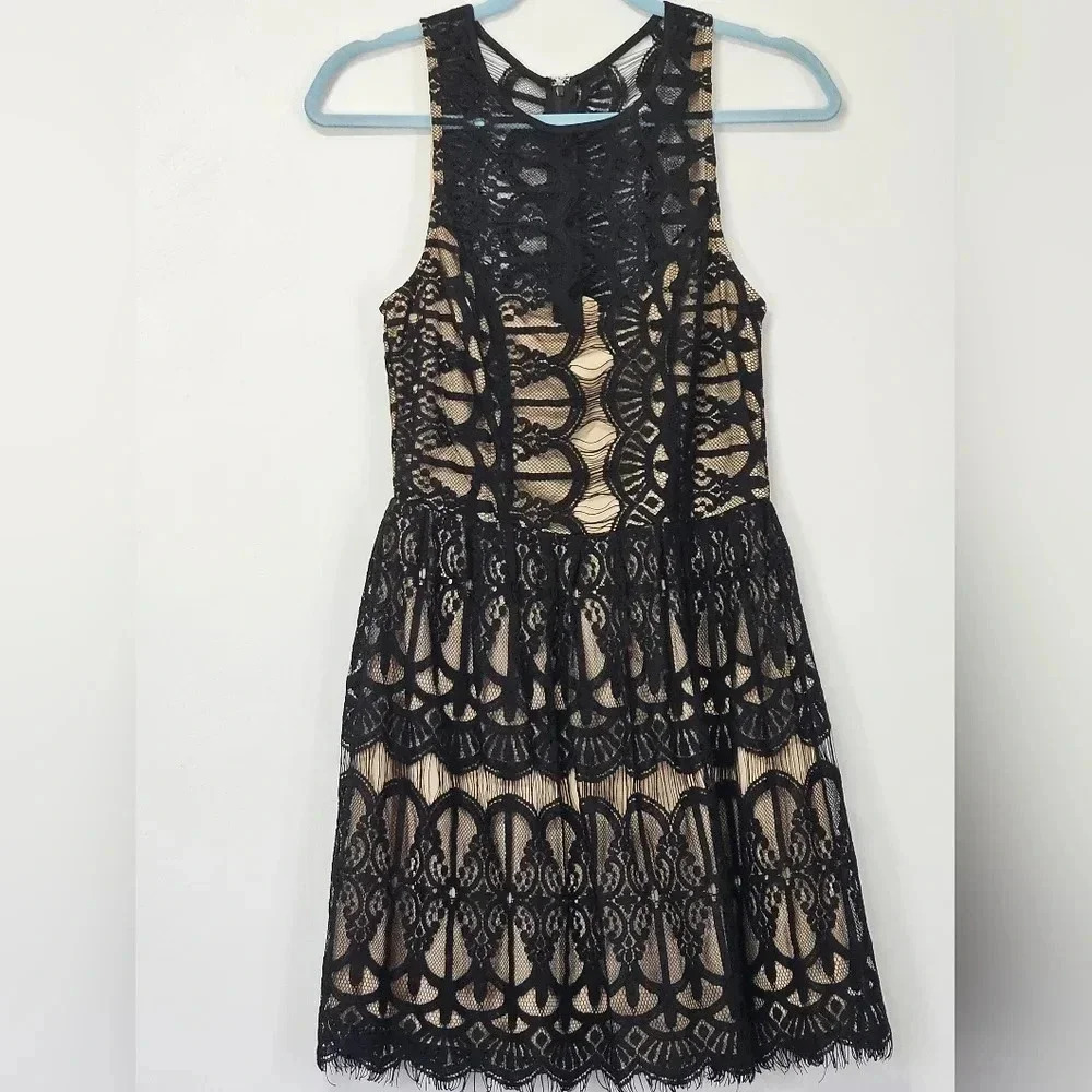 Trixxi Black Lace Nude Lining Sleeveless Fit Flare Dress Size‎ 5